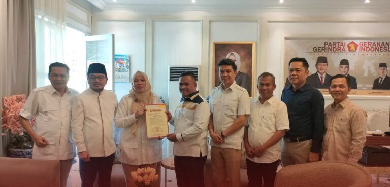 18_11_08_20240721_181248-768x369