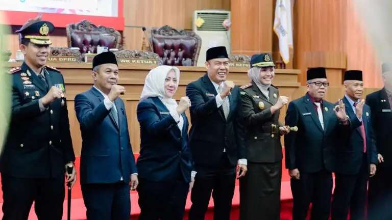 2025-09-23-17-40-54-FB_IMG_1755250012713_768x432