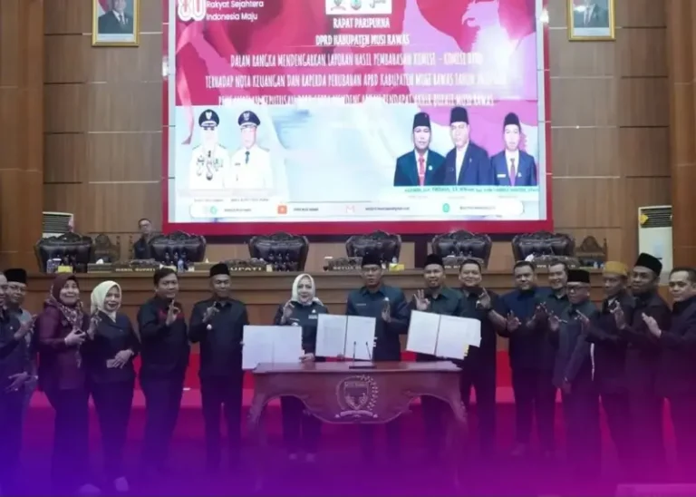 2025-09-23-18-37-12-FB_IMG_1758241636079